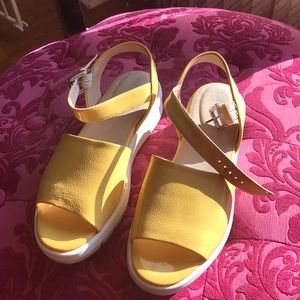 Geox italian patent leather shoes